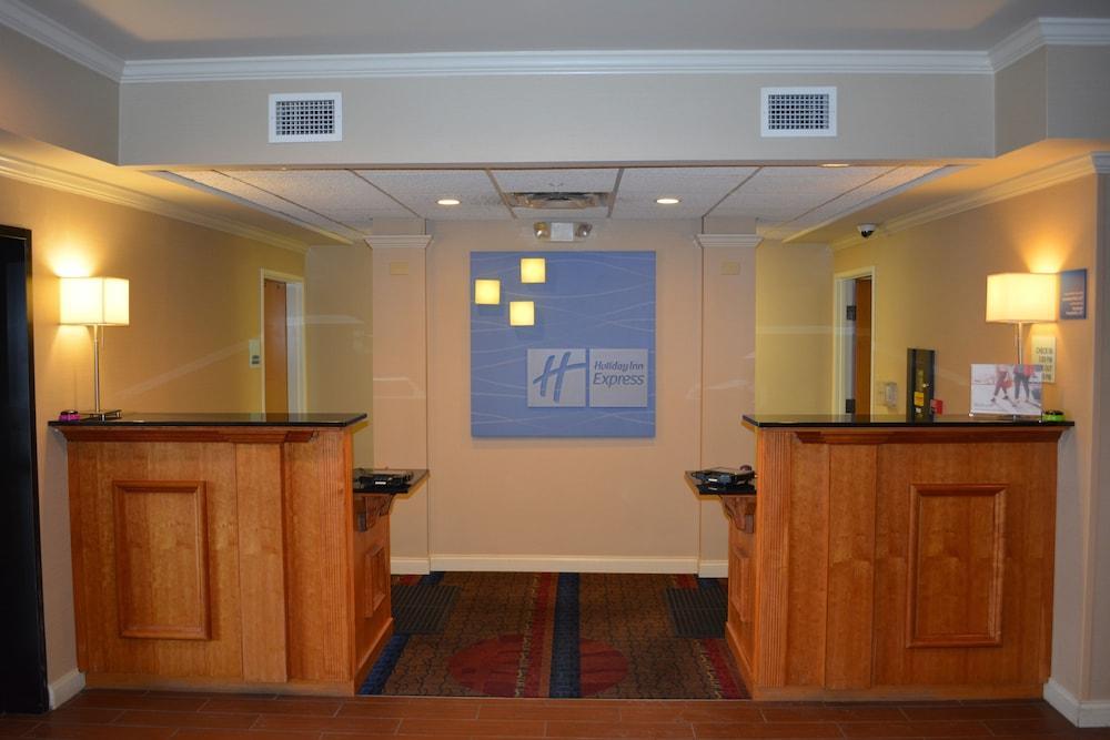 Holiday Inn Express Hotel & Suites Lancaster Extérieur photo